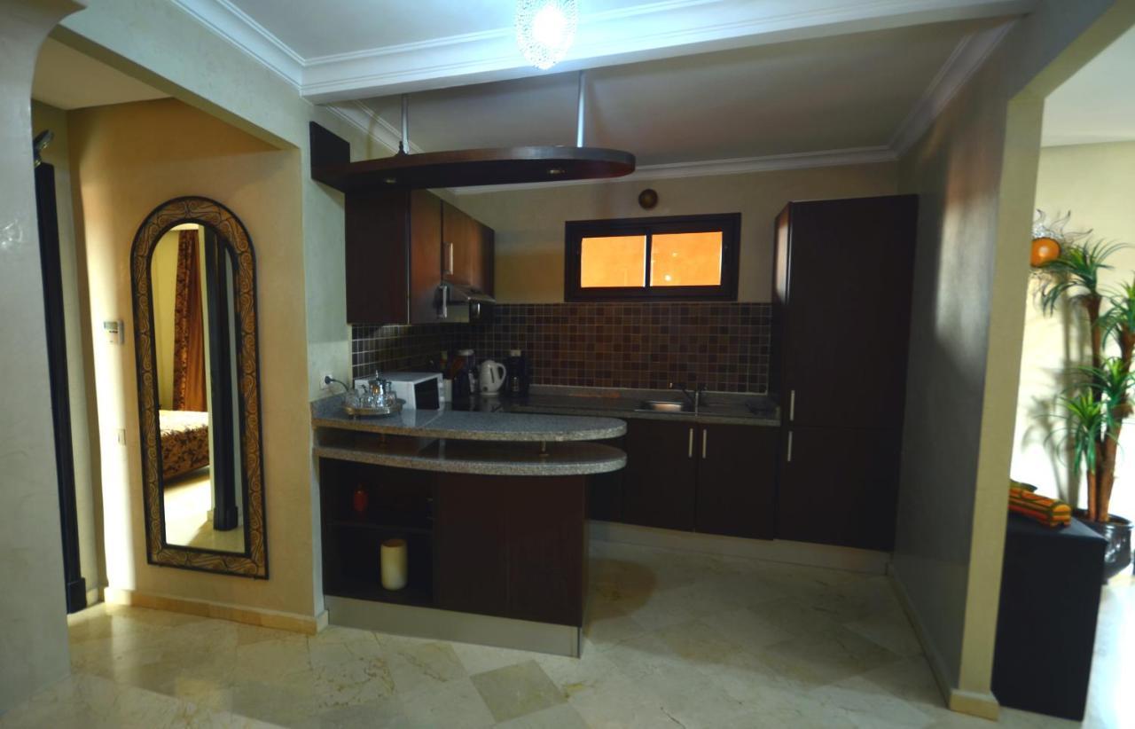 Appart Vue Piscine Et Montagne Marrakech Lägenhet Marrakesh Exteriör bild